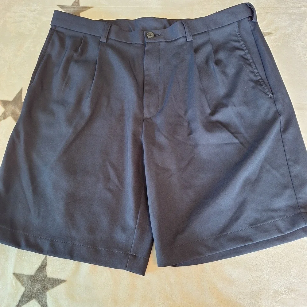 Haggar Mens Cool 18 Pro Golf Shorts Navy Active Size 36 Pleated Front